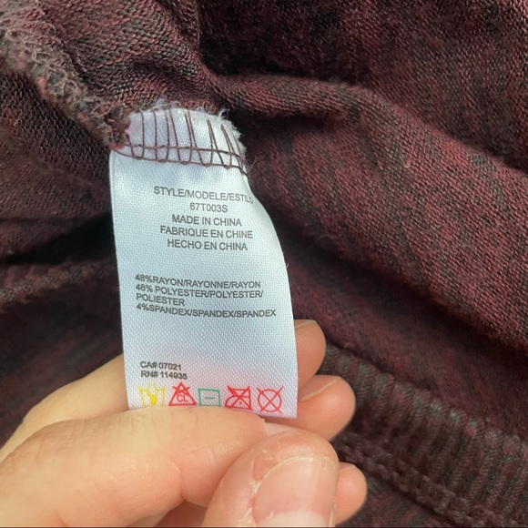 Red RD Style Cardigan - Picture 4 of 6